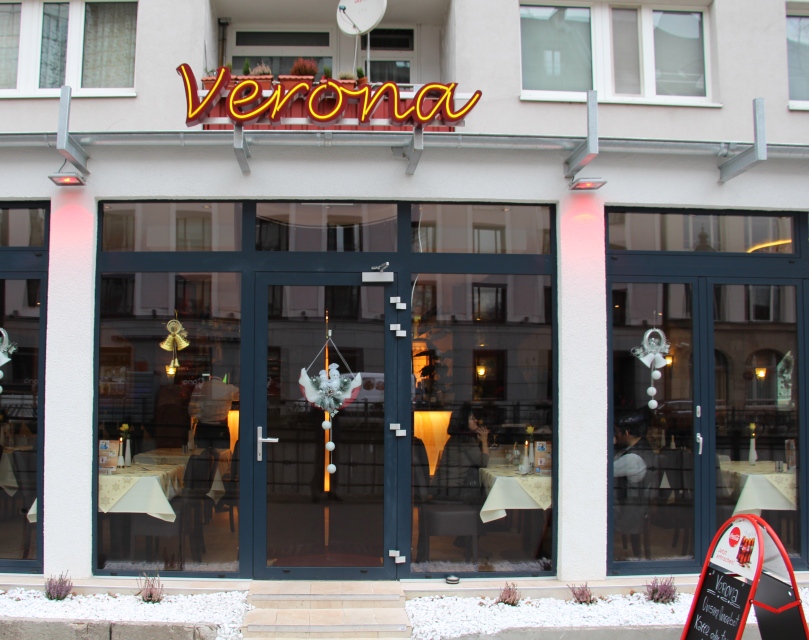 Verona_Restaurant_Banner_1jpg